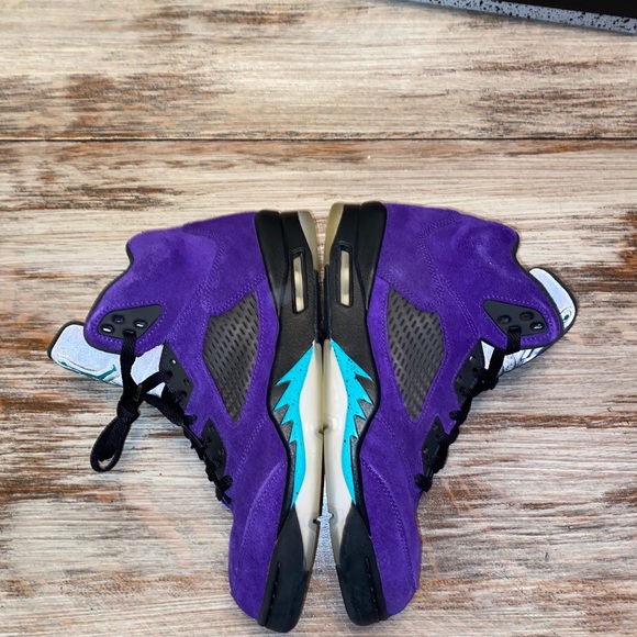 Nike Air Jordan 5 Retro Alternate Grape size 9 - Picture 3 of 9